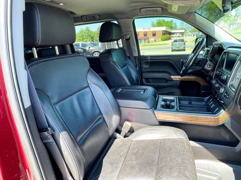 Used 2017 Chevrolet Silverado 1500 LTZ image 11