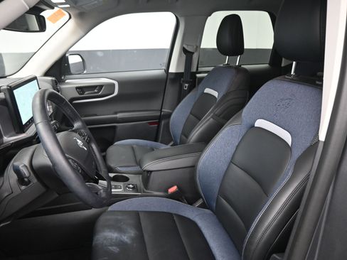 Used 2025 Ford Bronco Sport Outer Banks image 17