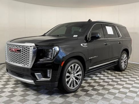 Used 2021 GMC Yukon Denali w/ Denali Ultimate Package AWD/4WD image 2