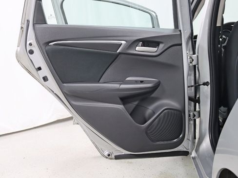 Used 2015 Honda Fit LX image 29
