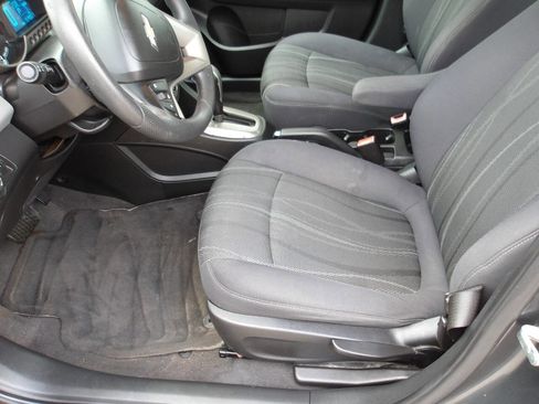 Used 2013 Chevrolet Sonic LT FWD image 5