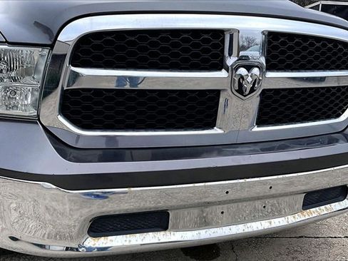 Used 2017 RAM 1500 Classic SLT image 26