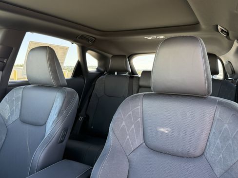 New 2026 Lexus RX 450h RX 450h+ Luxury image 19