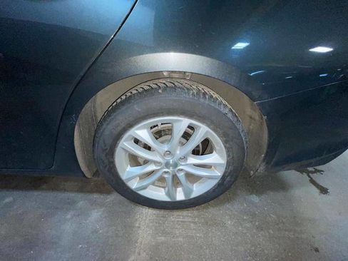 Used 2017 Chevrolet Malibu Hybrid w/ Driver Confidence Package image 13