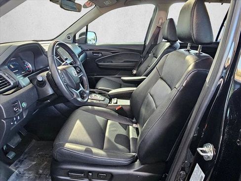 Used 2022 Honda Pilot Touring image 15