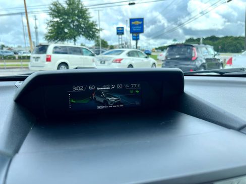 Used 2022 Subaru Forester Limited image 40