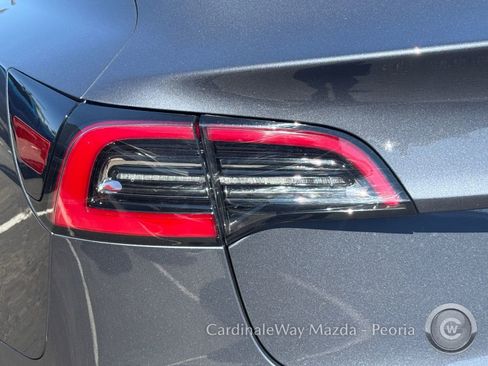 Used 2023 Tesla Model 3 Standard Range image 27