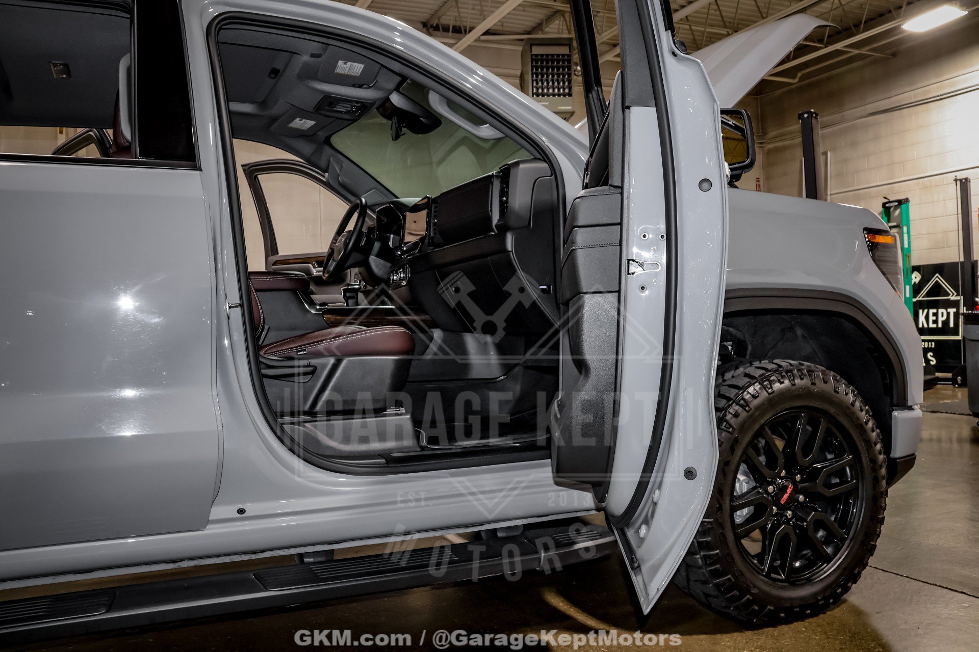 Used 2024 GMC Sierra 1500 Elevation w/ Elevation Premium Package AWD/4WD image 72