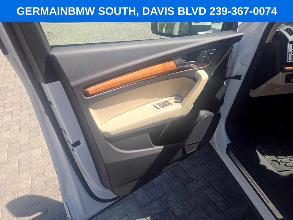 Used 2021 Audi Q5 2.0T Premium AWD/4WD image 34