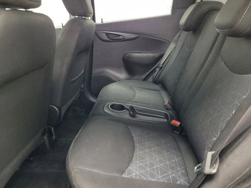 Used 2021 Chevrolet Spark LT FWD image 18