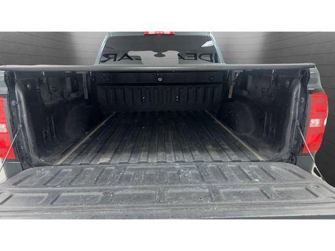 Used 2018 Chevrolet Silverado 1500 LT w/ All Star Edition RWD image 19