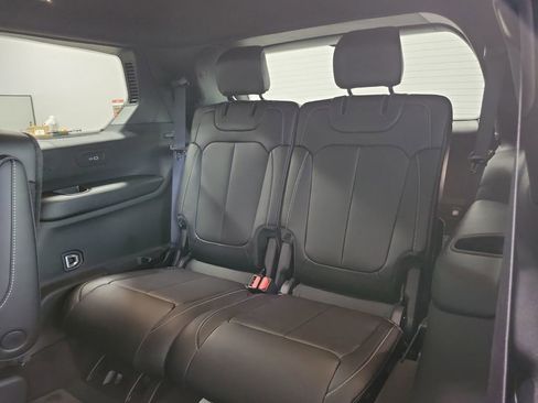 New 2025 Jeep Grand Cherokee L Limited w/ Black Appearance Package AWD/4WD image 12