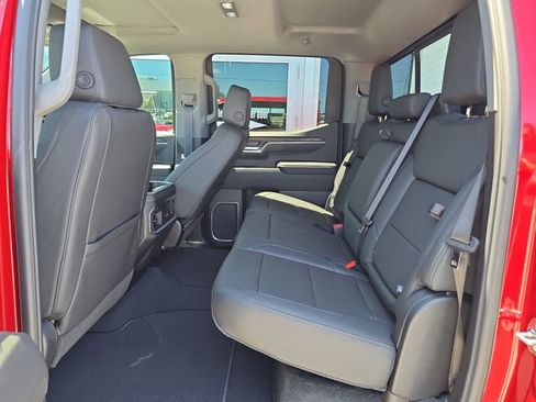 New 2026 GMC Sierra 1500 SLT w/ SLT Premium Package image 15