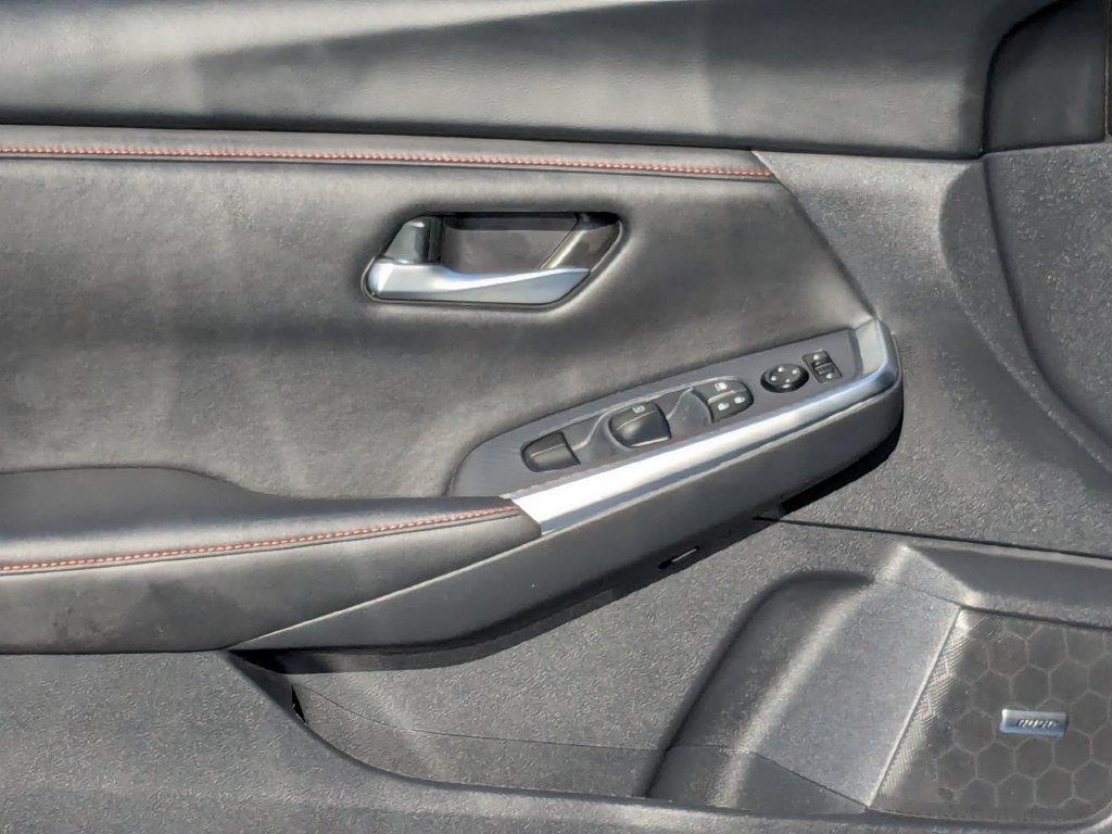 Used 2024 Nissan Sentra SR w/ SR Premium Package FWD image 11