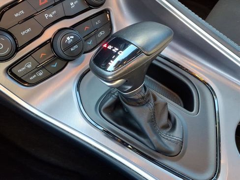 Used 2022 Dodge Challenger R/T w/ Blacktop Package image 27