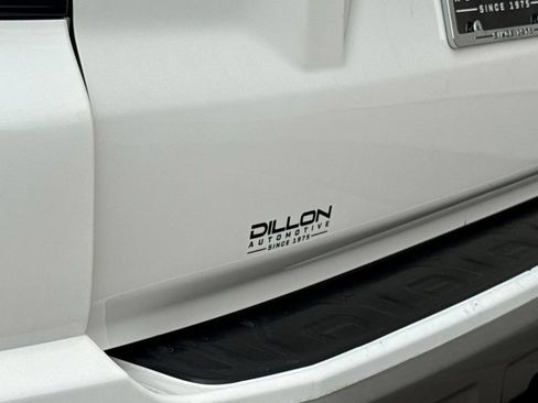 Used 2021 Toyota 4Runner TRD Off-Road Premium AWD/4WD image 26