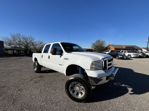Used 2007 Ford F250 Lariat AWD/4WD image 6