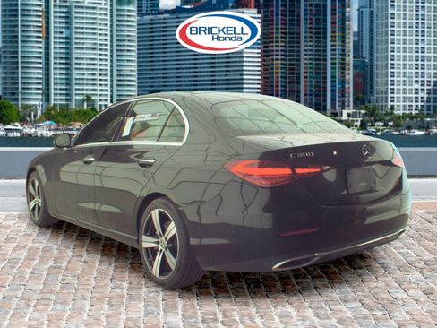 Used 2025 Mercedes-Benz C 300 4MATIC Sedan image 32