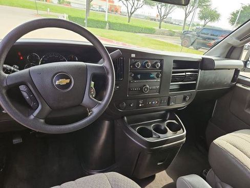 Used 2023 Chevrolet Express 3500 LT w/ LT Preferred Equipment Group RWD image 18
