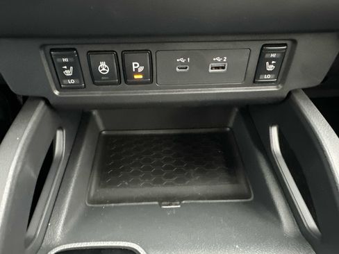 New 2026 Nissan Frontier SV w/ All-Weather Content Package image 33