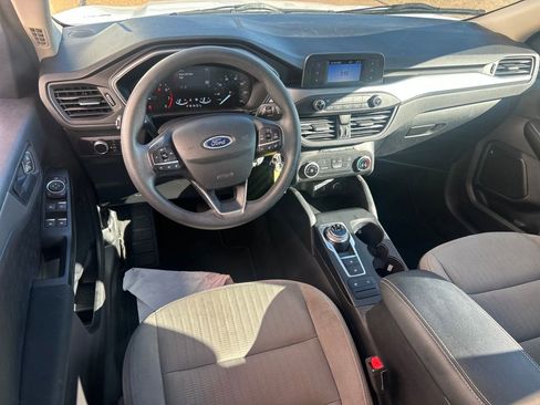 Used 2020 Ford Escape S image 34
