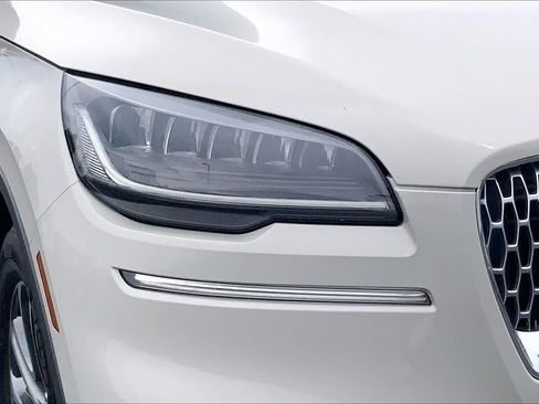 Used 2021 Lincoln Aviator 2WD image 28