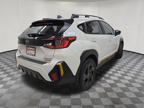Used 2024 Subaru Crosstrek 2.5i Sport AWD/4WD image 4