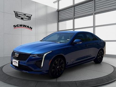 Used 2022 Cadillac CT4 V w/ Technology Package AWD/4WD image 8