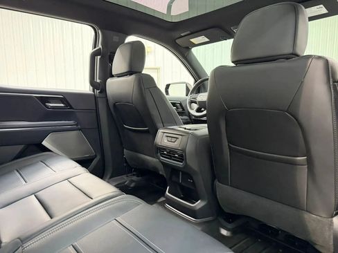 Used 2026 GMC Sierra EV Denali AWD/4WD image 17