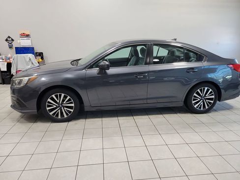 Used 2019 Subaru Legacy 2.5i Premium image 4