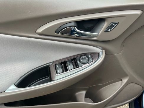 Used 2020 Chevrolet Malibu LT image 22