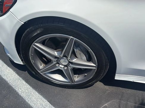 Used 2016 Mercedes-Benz C 300 4MATIC Sedan image 25