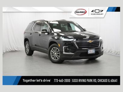 Used 2023 Chevrolet Traverse LT w/ Rear Camera Mirror Package