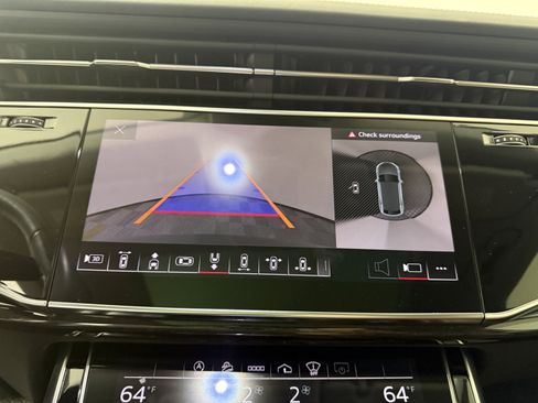 Used 2021 Audi Q8 Prestige w/ Prestige Package image 25