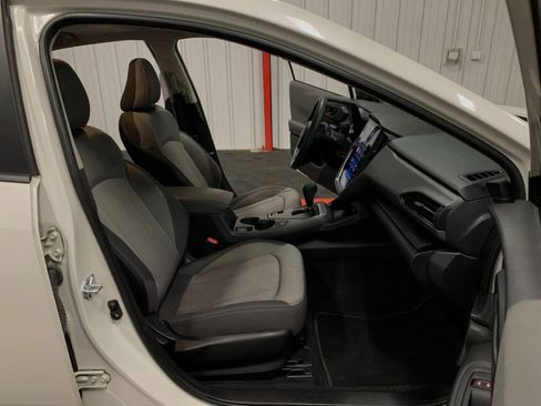 Used 2024 Subaru Crosstrek 2.0i Premium image 46