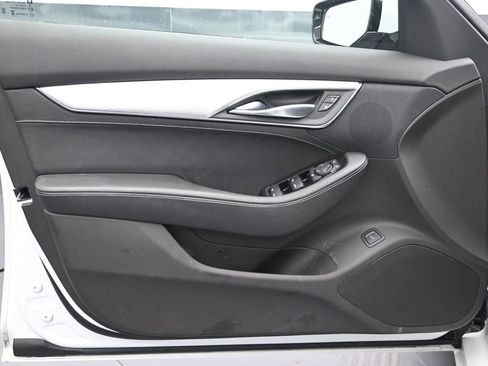 Used 2023 Cadillac CT5 Luxury RWD image 11