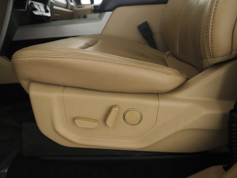 Used 2020 Ford F250 Lariat w/ Lariat Ultimate Package image 10