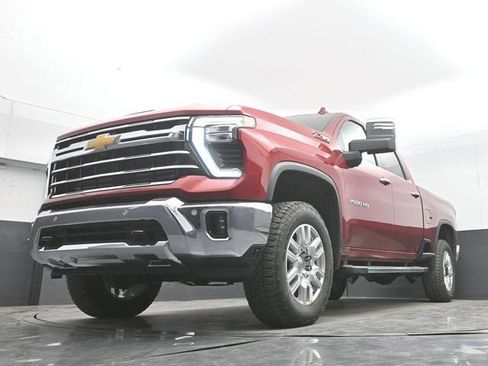 New 2026 Chevrolet Silverado 2500 LTZ w/ LTZ Convenience Package AWD/4WD image 42