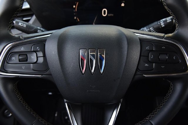 Used 2025 Buick Encore GX Preferred FWD image 19