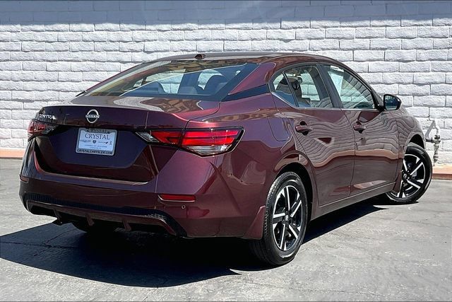 Used 2025 Nissan Sentra SV w/ All-Weather Package FWD image 13