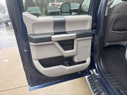 Certified 2020 Ford F150 XLT w/ Equipment Group 302A Luxury image 33