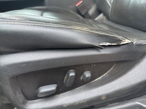 Used 2018 Chevrolet Silverado 1500 LTZ Z71 image 13