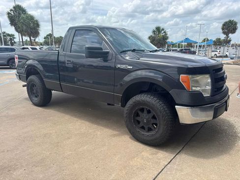 Used 2014 Ford F150 XL w/ Equipment Group 101A Mid RWD image 2