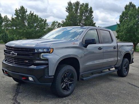 Used 2021 Chevrolet Silverado 1500 LT Trail Boss w/ Convenience Package II AWD/4WD image 4