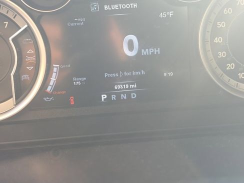 Used 2014 RAM 1500 Laramie w/ Convenience Group image 8