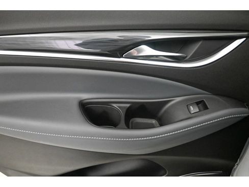 Used 2024 Buick Enclave Essence w/ Experience Buick Package image 23