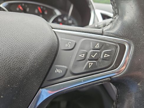 Used 2019 Chevrolet Equinox Premier FWD image 26
