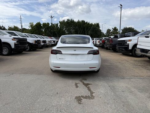 Used 2018 Tesla Model 3 Long Range RWD image 37