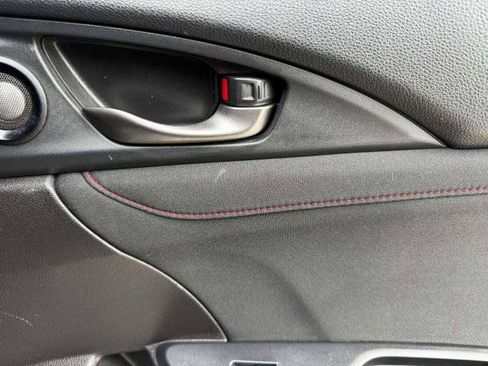 Used 2019 Honda Civic Type R image 42