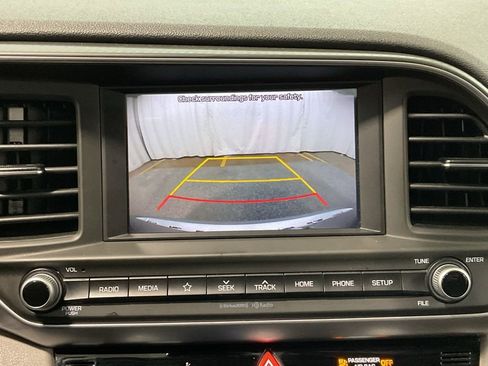 Used 2019 Hyundai Elantra Value Edition image 16